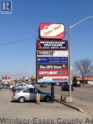 MLS# 26002372: 3041 DOUGALL Unit# 10, Windsor, Canada