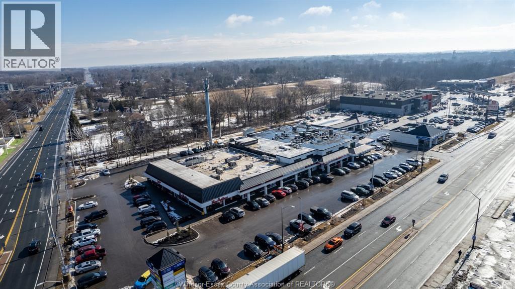 MLS# 26002370: 3850 DOUGALL Unit# 90, Windsor, Canada