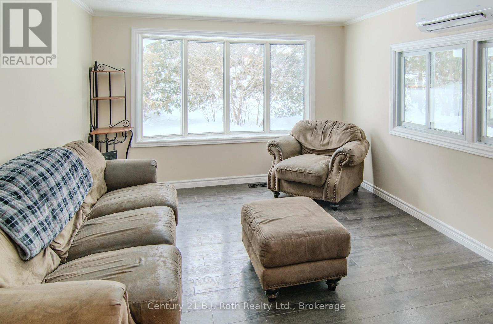 309 Keady Lane, Georgian Bluffs, Ontario  N0H 2N0 - Photo 5 - X12778230