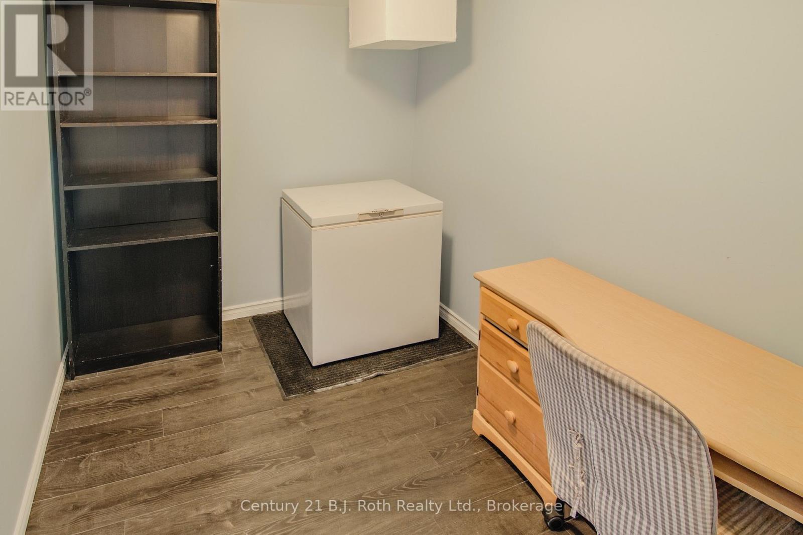 309 Keady Lane, Georgian Bluffs, Ontario  N0H 2N0 - Photo 8 - X12778230