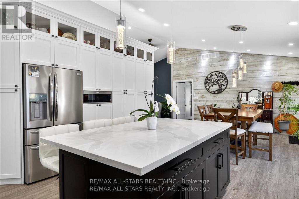 9 Lytle Lane, Kawartha Lakes (Bexley), Ontario  K0M 2B0 - Photo 11 - X12778226