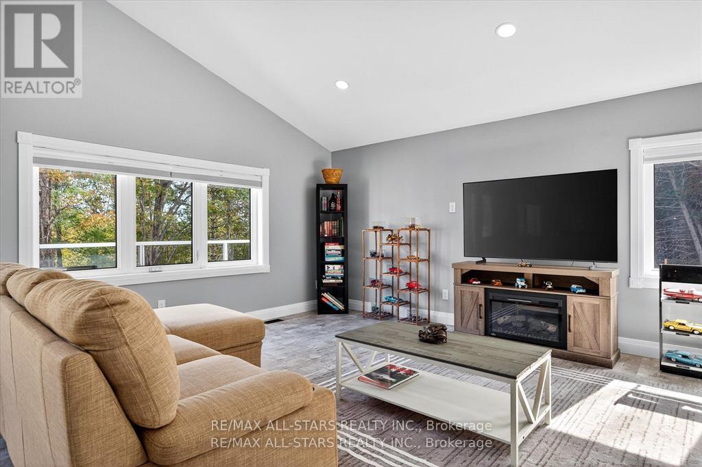 9 Lytle Lane, Kawartha Lakes (Bexley), Ontario  K0M 2B0 - Photo 36 - X12778226