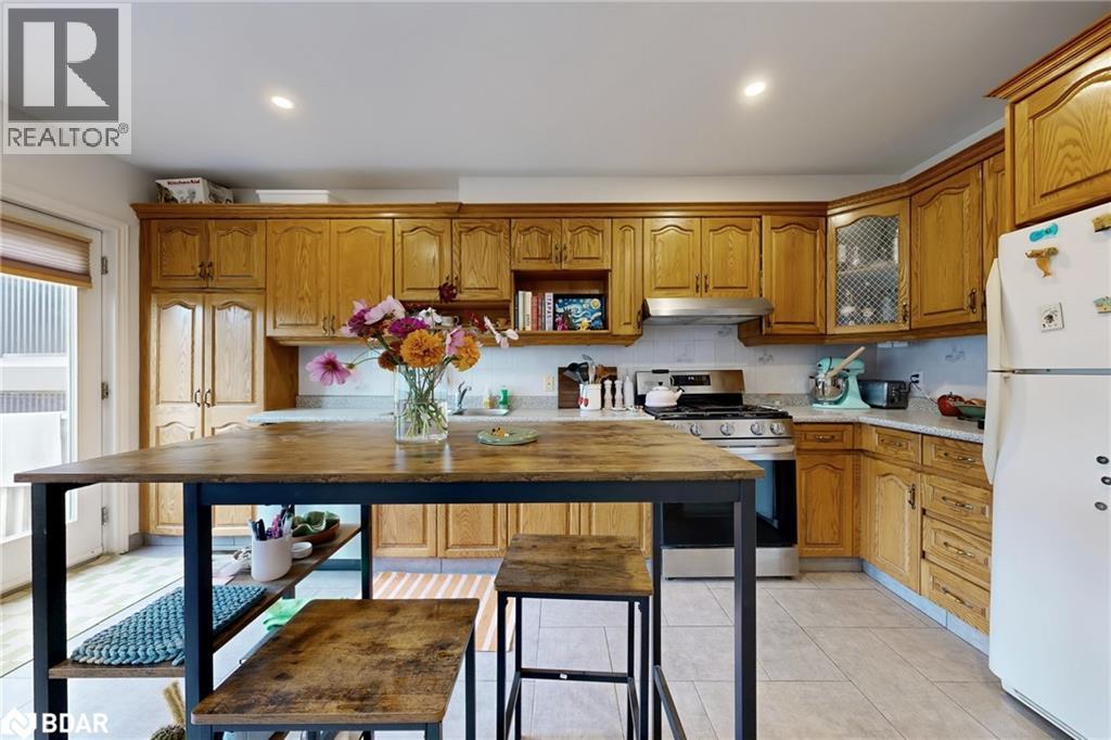 515 Ossington Avenue, Toronto, Ontario  M6G 3T3 - Photo 6 - 40791421