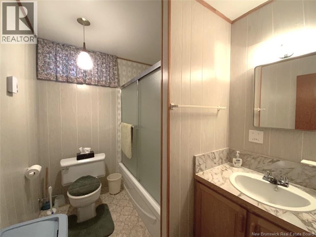 20 St-Joseph Street, Sainte-Anne-De-Madawaska, New Brunswick  E7E 0C3 - Photo 11 - NB133446