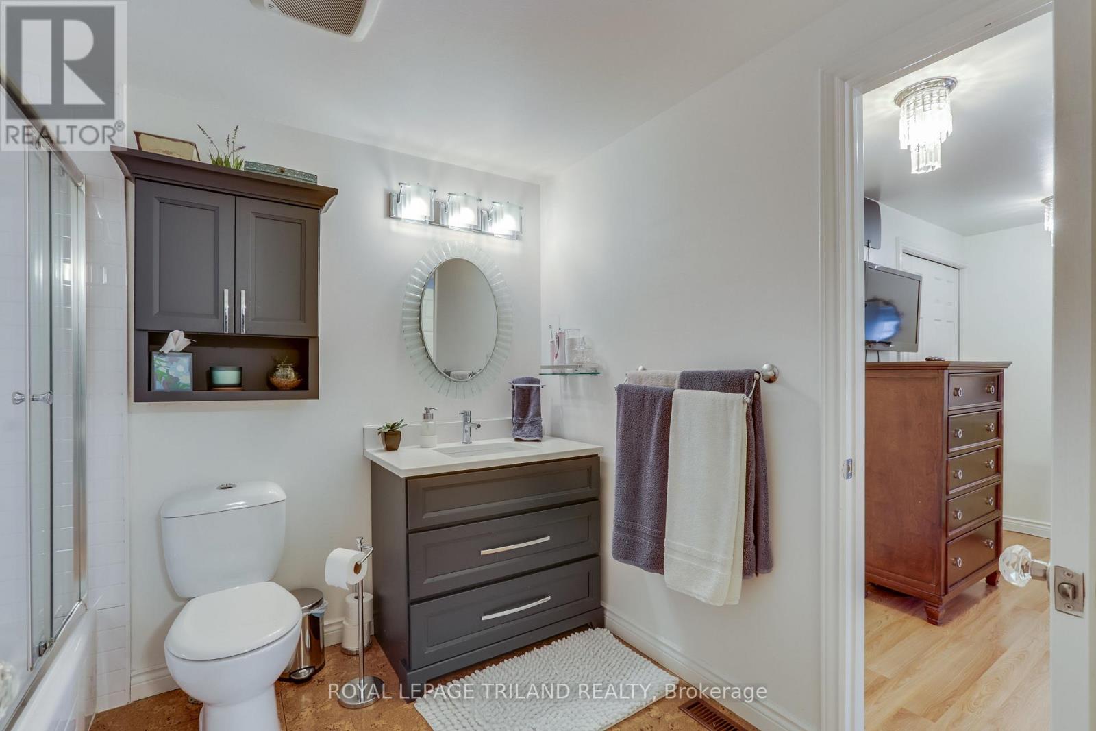 17 - 231 Windsor Avenue, London South, Ontario  N6C 2A5 - Photo 21 - X12778220