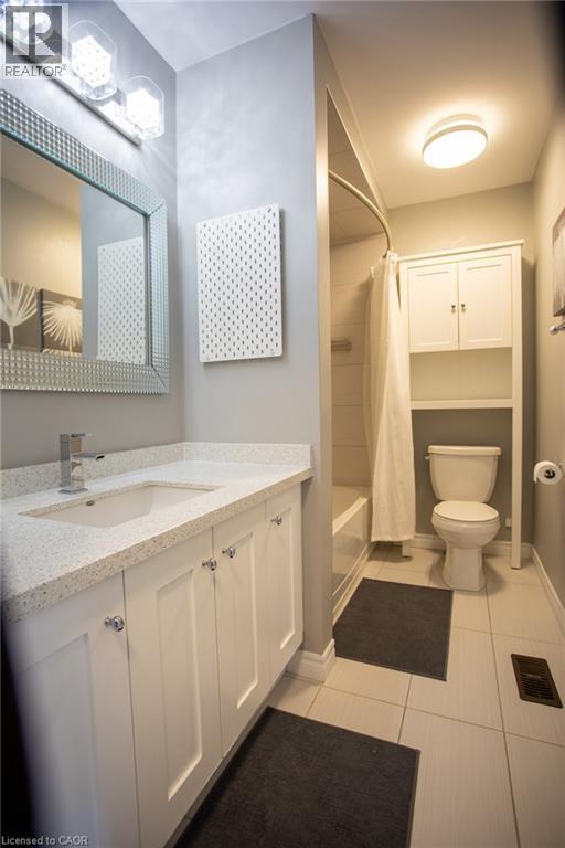 18 England Terrace, Stoney Creek, Ontario  L8J 0G4 - Photo 17 - 40802555