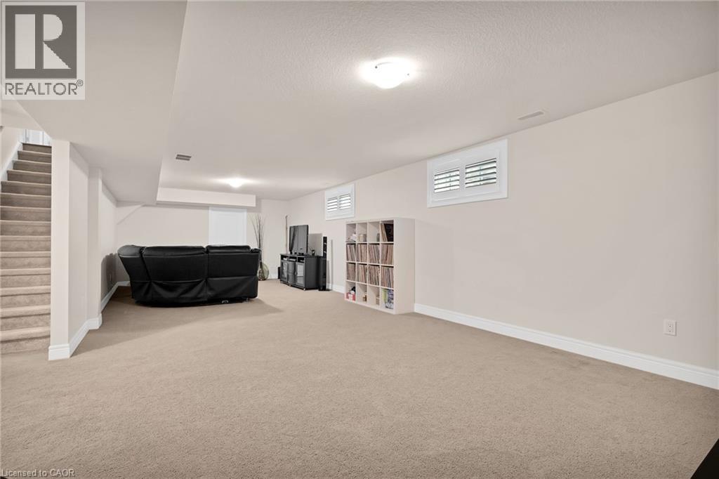 206 Carriage Way S, Waterloo, Ontario  N2K 0C6 - Photo 35 - 40794104