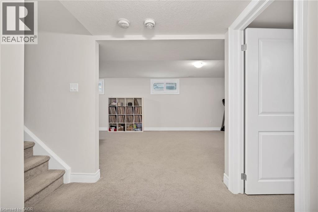 206 Carriage Way S, Waterloo, Ontario  N2K 0C6 - Photo 34 - 40794104