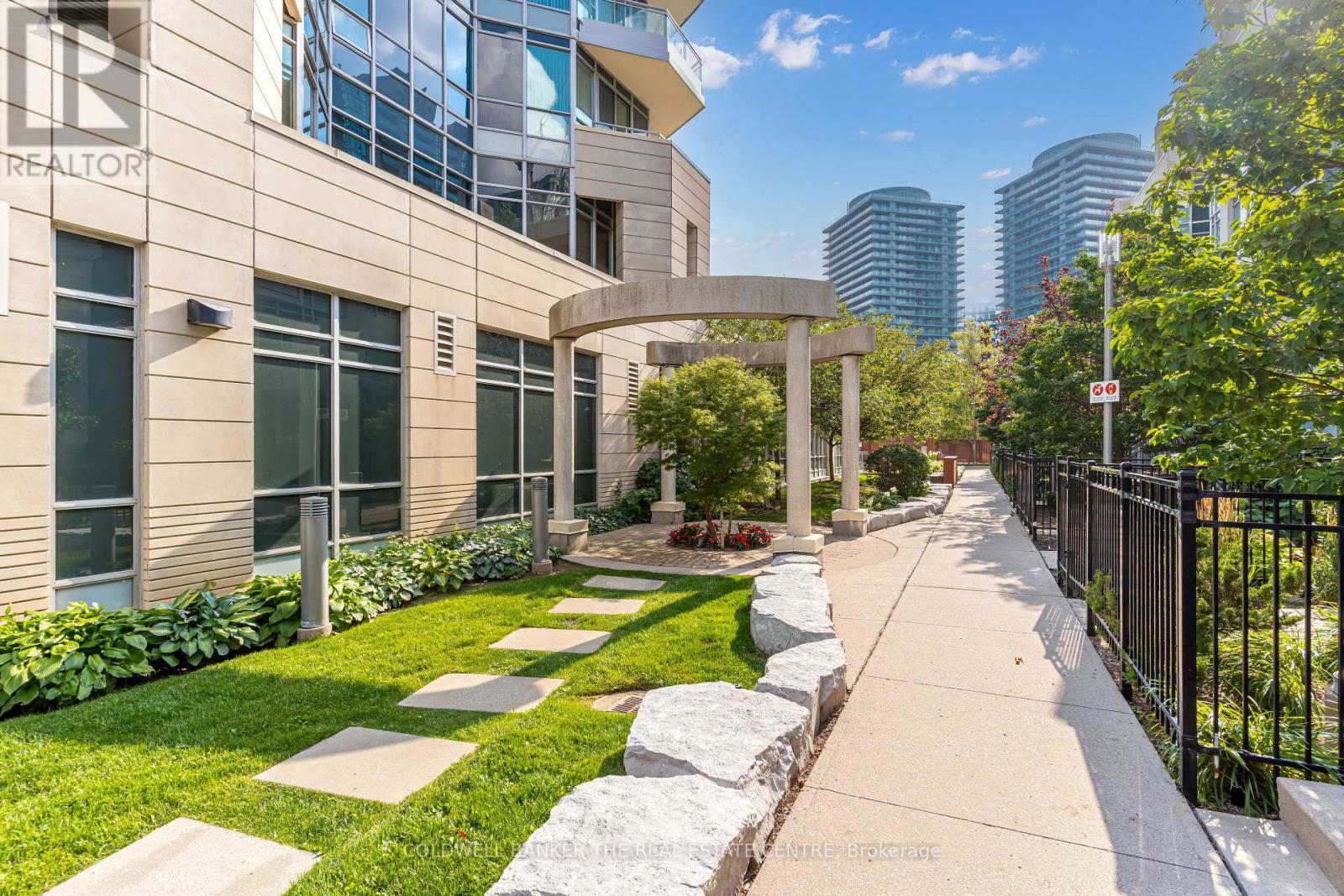 310 - 18 Holmes Avenue, Toronto, Ontario  M2N 0E1 - Photo 37 - C12778228