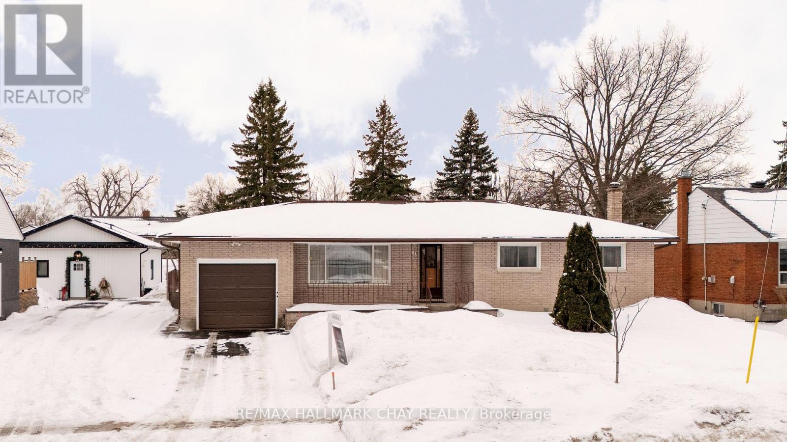 19 Steel Street, Barrie, Ontario  L4M 2E6 - Photo 30 - S12778224