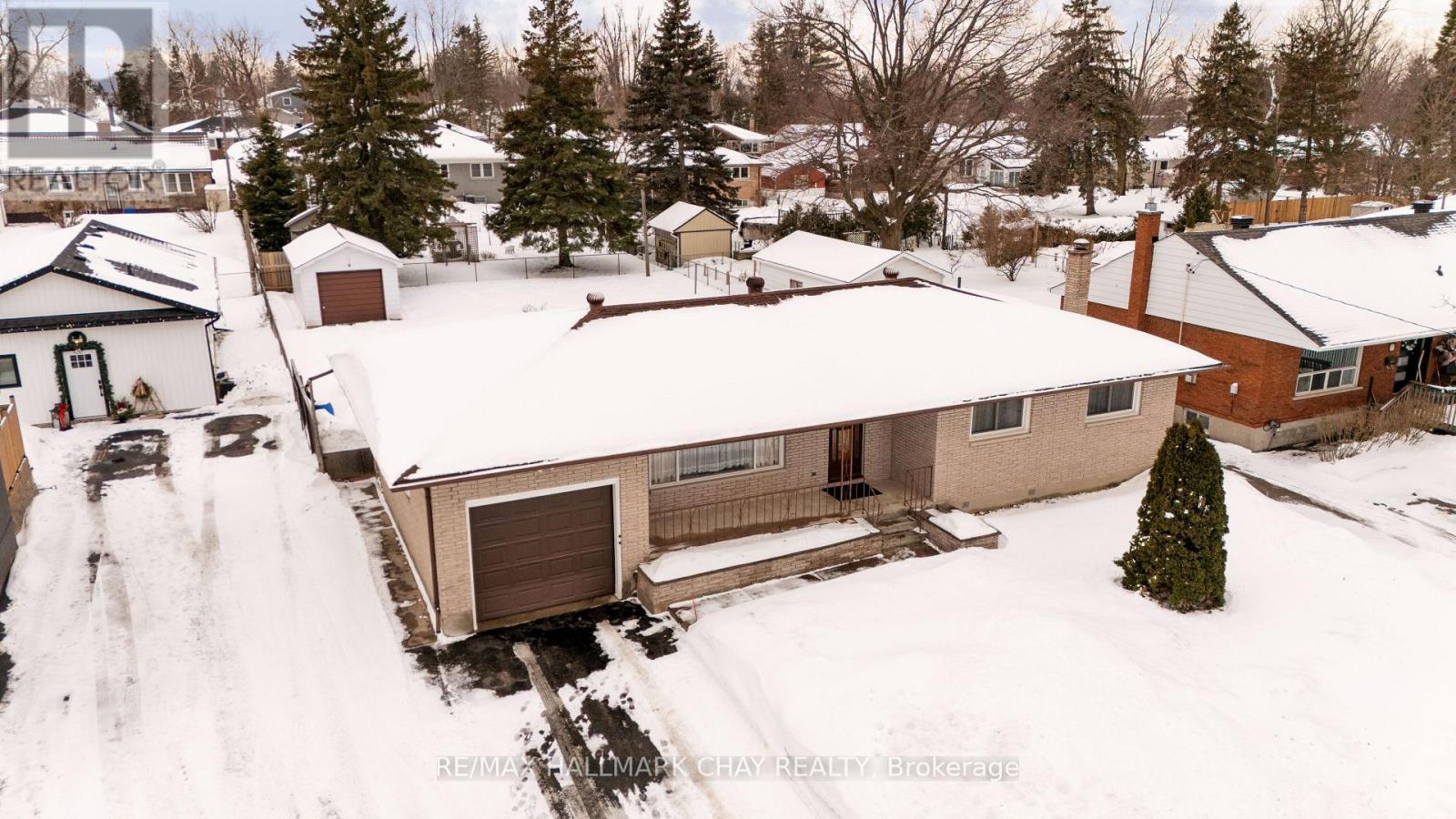 19 Steel Street, Barrie, Ontario  L4M 2E6 - Photo 32 - S12778224