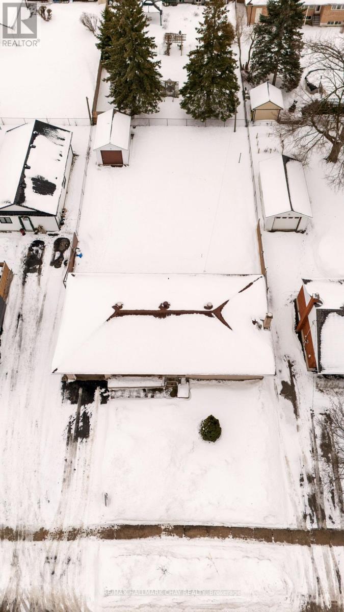 19 Steel Street, Barrie, Ontario  L4M 2E6 - Photo 45 - S12778224