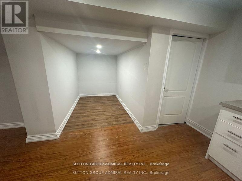 Basement - 185 Red Maple Road, Richmond Hill, Ontario  L4B 4S6 - Photo 7 - N12777282