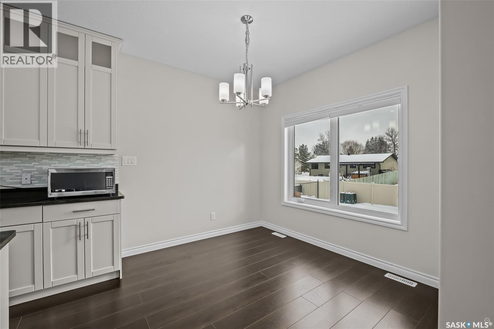 2944 Lakeview Drive, Prince Albert, Saskatchewan  S6W 0A4 - Photo 12 - SK028319