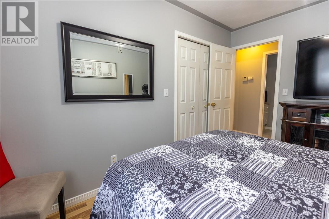 271 Adelaide Street, Espanola, Ontario  P5E 1H3 - Photo 14 - 2126407