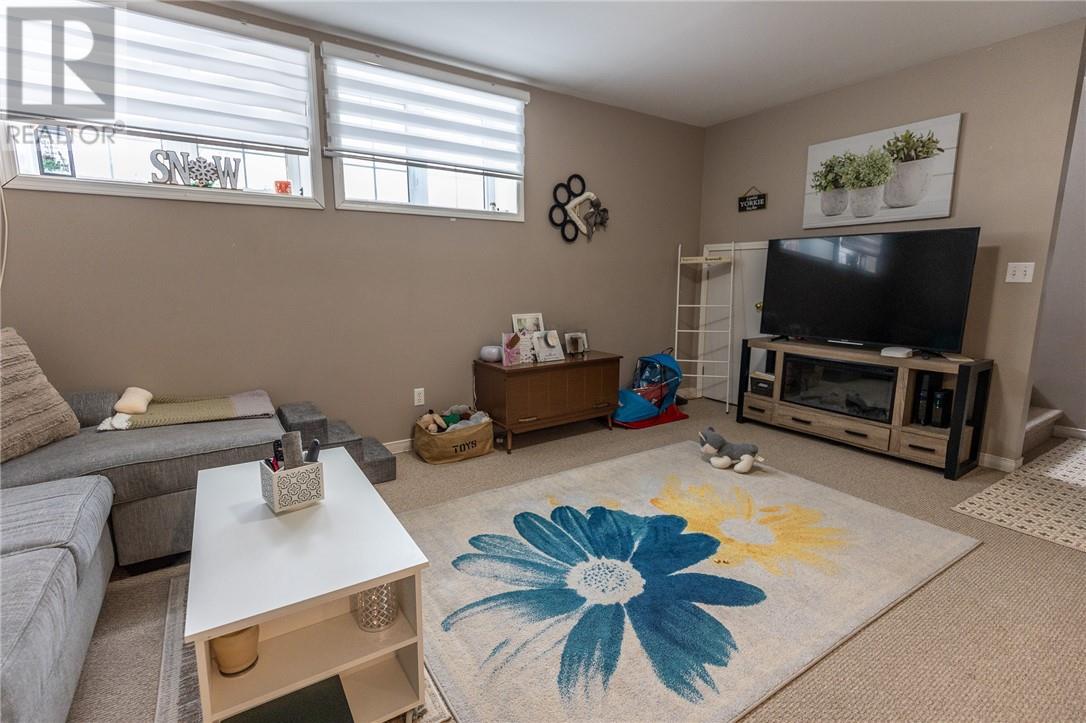 271 Adelaide Street, Espanola, Ontario  P5E 1H3 - Photo 24 - 2126406