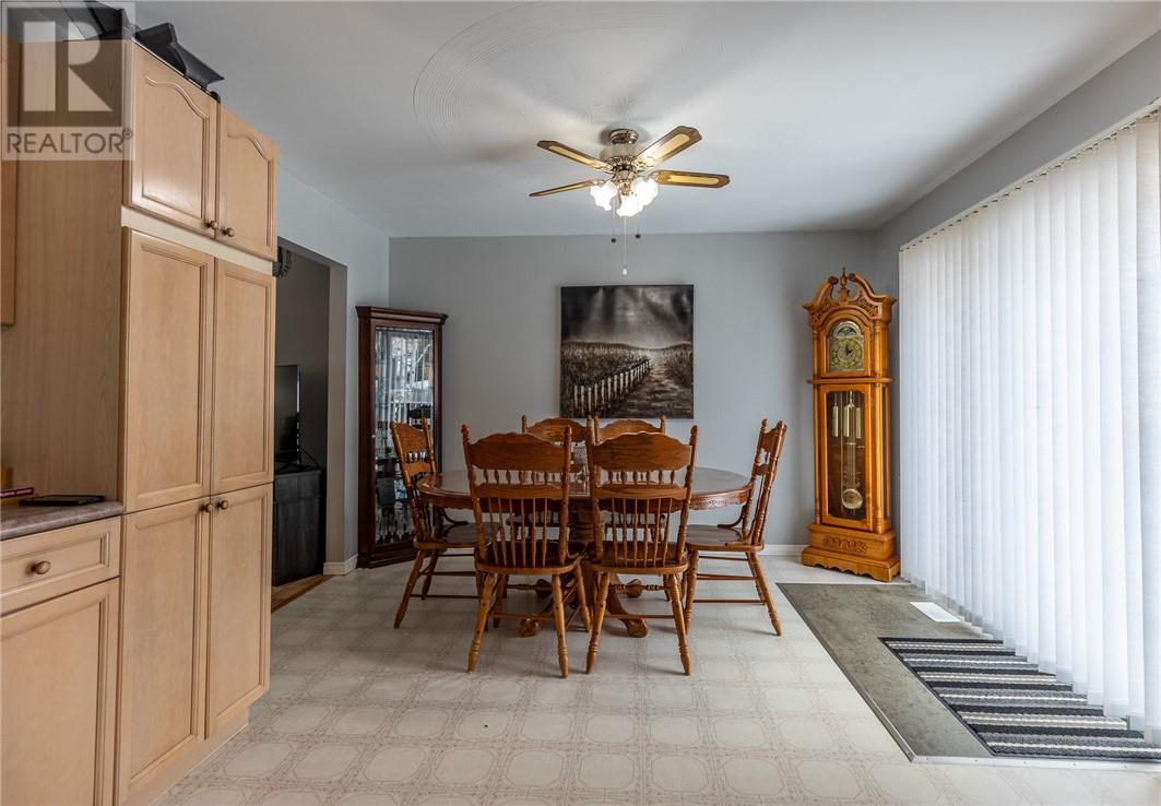 271 Adelaide Street, Espanola, Ontario  P5E 1H3 - Photo 9 - 2126406