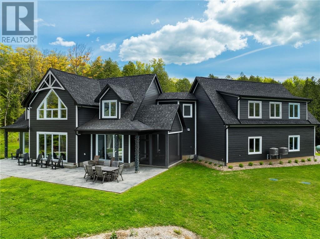 76b Johnston Road, Manitoulin Island, Ontario  P0P 1S0 - Photo 4 - 2126352