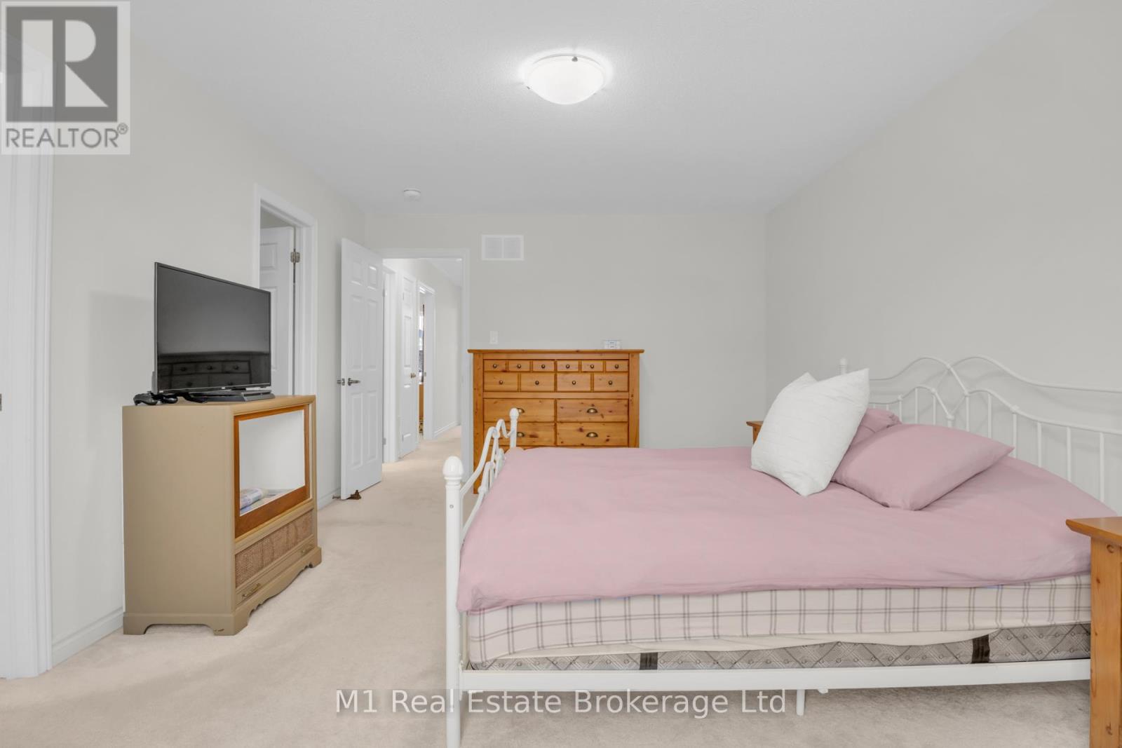 39 Spicer Street, Centre Wellington, Ontario  N1M 0H7 - Photo 21 - X12778262