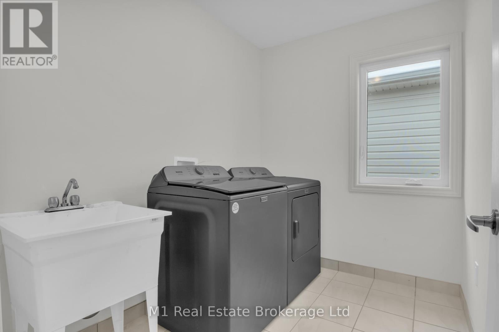 39 Spicer Street, Centre Wellington, Ontario  N1M 0H7 - Photo 32 - X12778262