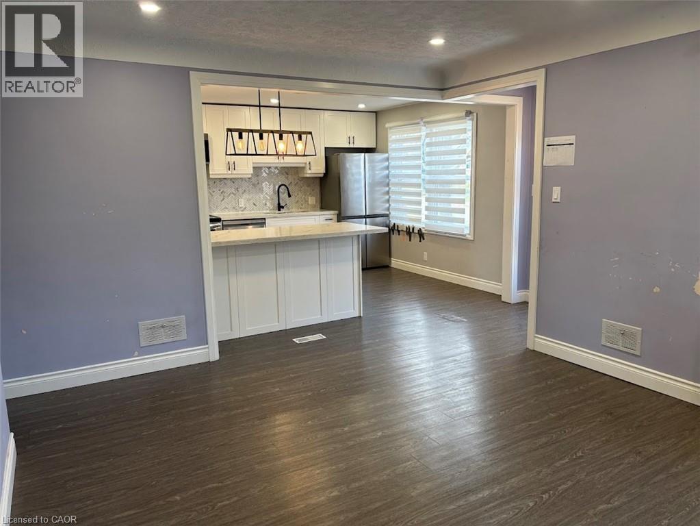 373 East 27th Street, Hamilton, Ontario  L8V 3H1 - Photo 17 - 40792353