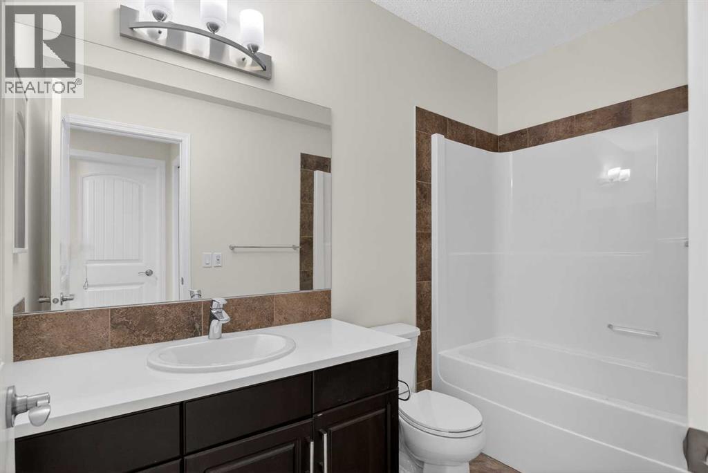 104 Masters Link Se, Calgary, Alberta  T3M 2N2 - Photo 28 - A2275519