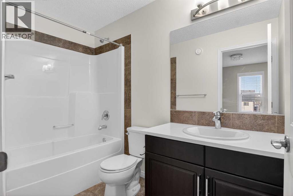 104 Masters Link Se, Calgary, Alberta  T3M 2N2 - Photo 22 - A2275519