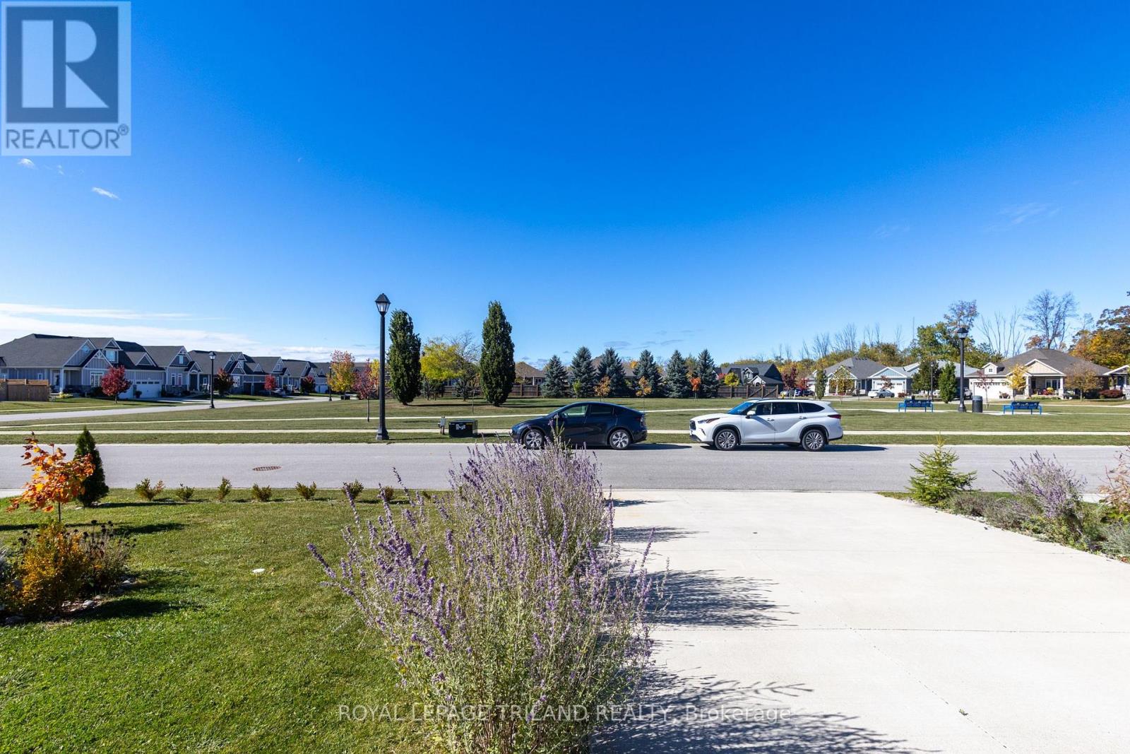 26 Tattersall Lane, Lambton Shores, Ontario  N0M 1T0 - Photo 47 - X12778318