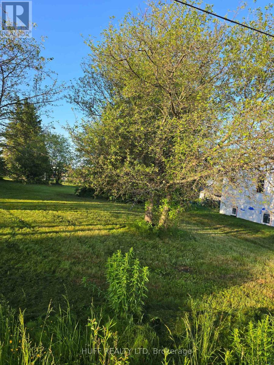 66 Seventh Avenue, Englehart (Central Timiskaming), Ontario  P0J 1H0 - Photo 2 - T12778270