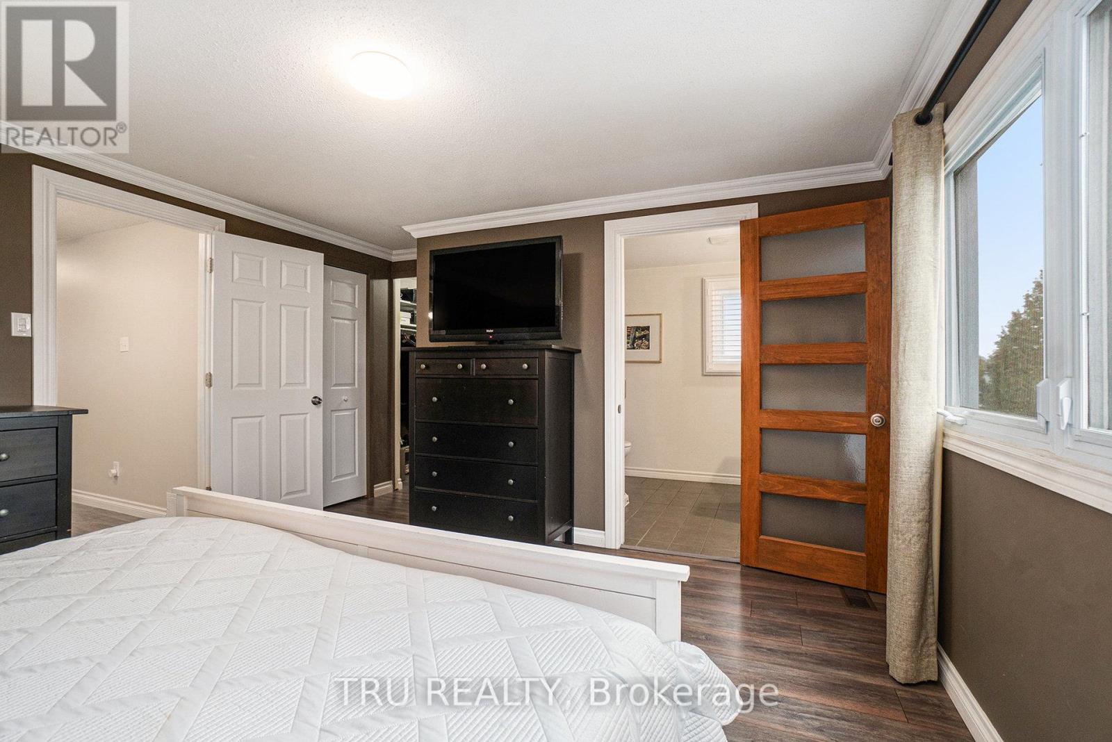 1719 Meadowview Crescent N, Ottawa, Ontario  K1C 1T9 - Photo 20 - X12778252