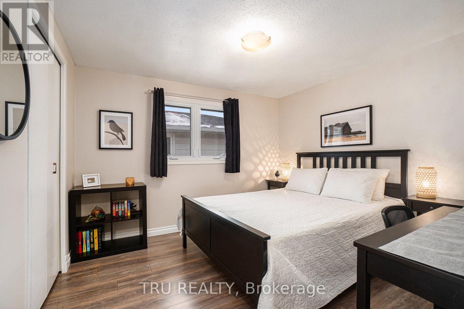 1719 Meadowview Crescent N, Ottawa, Ontario  K1C 1T9 - Photo 22 - X12778252