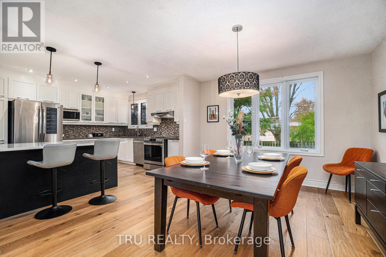 1719 Meadowview Crescent N, Ottawa, Ontario  K1C 1T9 - Photo 9 - X12778252