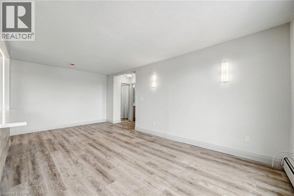 41 Sutherland Street W Unit# 419, Caledonia, Ontario  N3W 1L1 - Photo 14 - 40803994