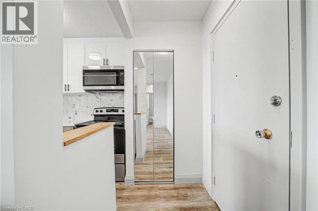 41 Sutherland Street W Unit# 419, Caledonia, Ontario  N3W 1L1 - Photo 5 - 40803994