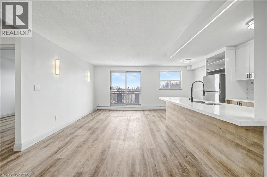 41 Sutherland Street W Unit# 419, Caledonia, Ontario  N3W 1L1 - Photo 8 - 40803994