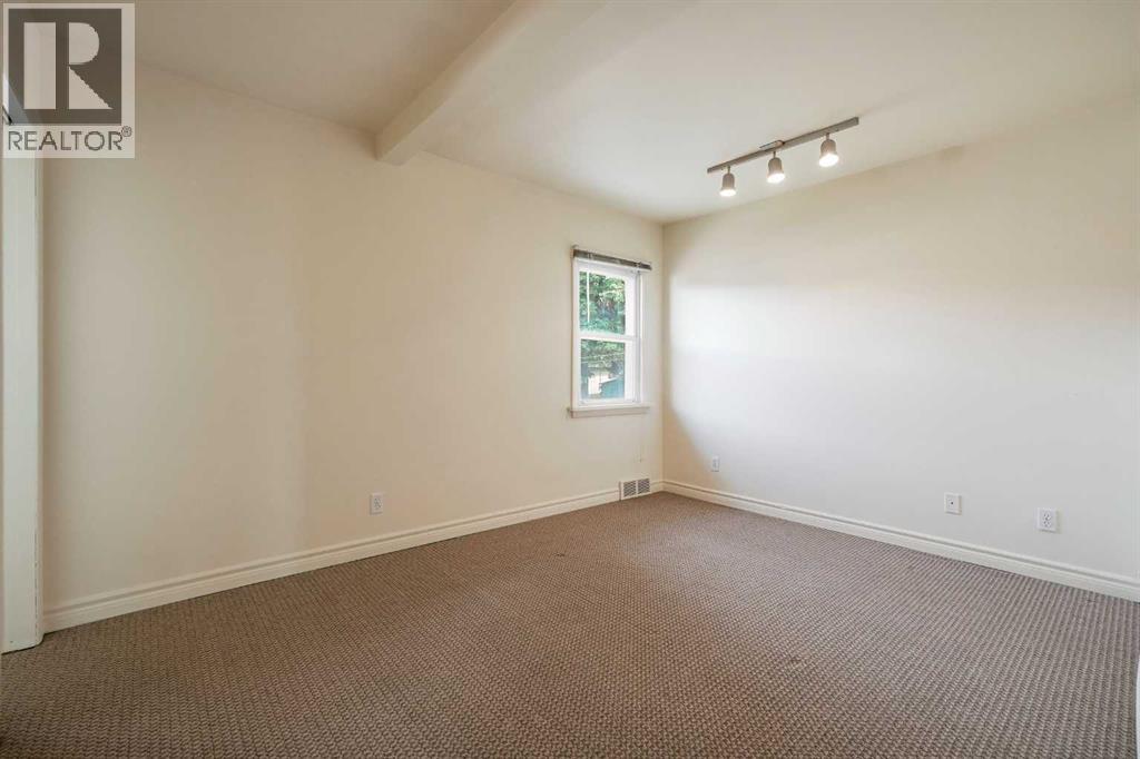 1412 Russet Road Ne, Calgary, Alberta  T2E 5L6 - Photo 12 - A2284962