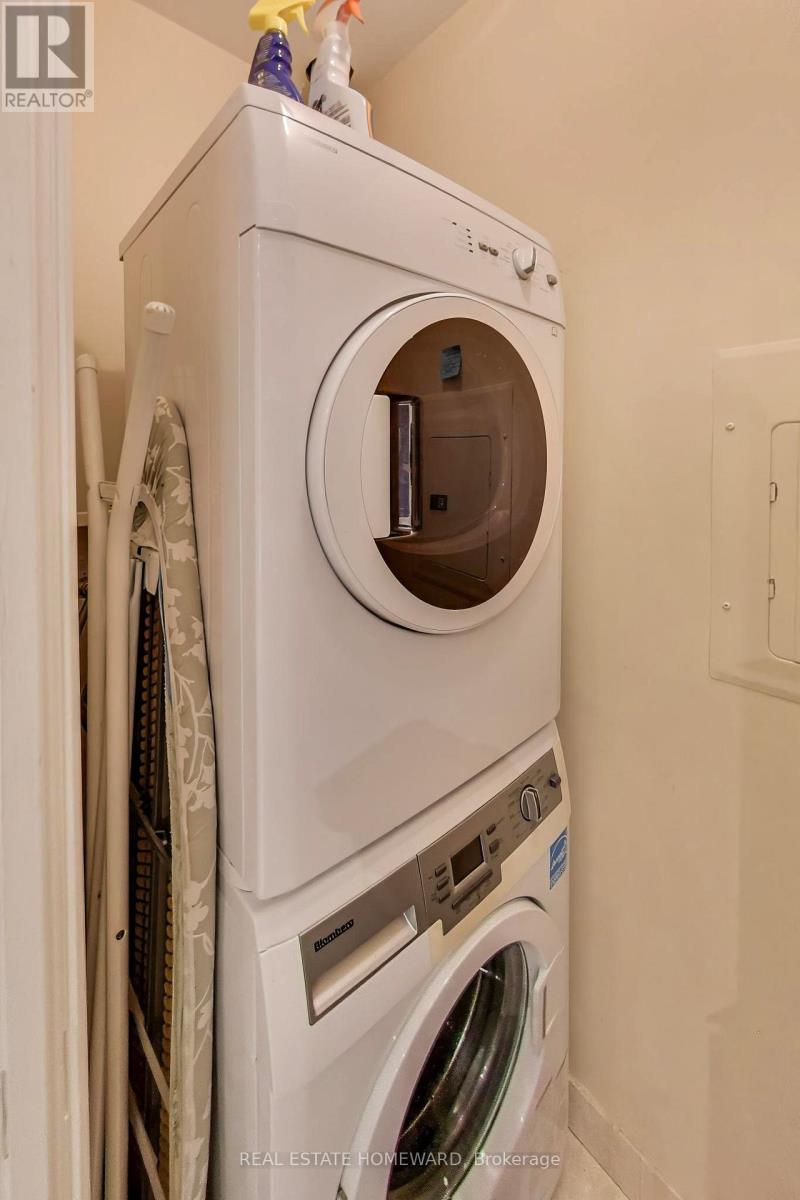 403 - 2 Roxborough Street E, Toronto, Ontario  M4W 3V7 - Photo 18 - C12778254