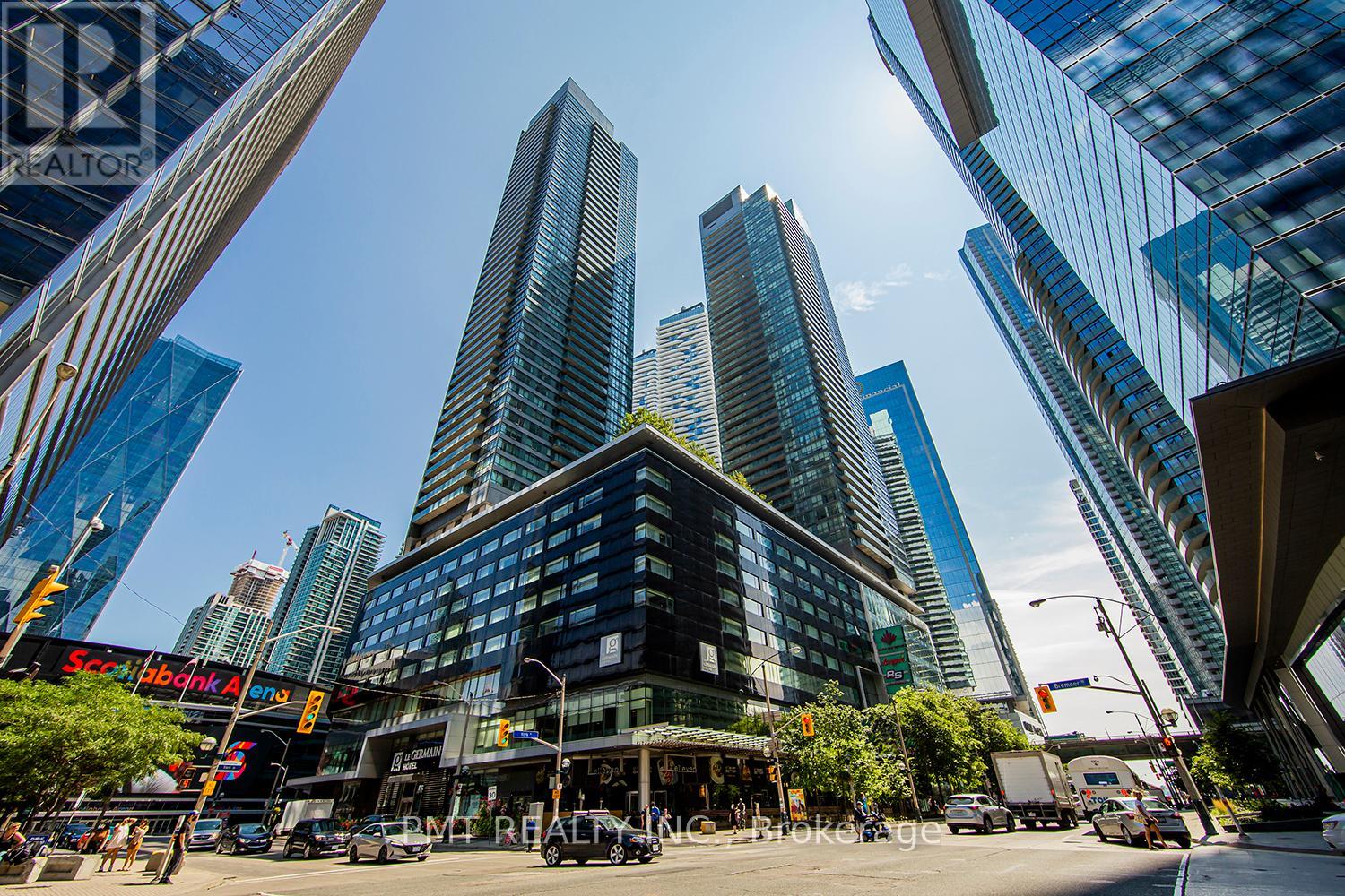 1707 - 55 BREMNER BOULEVARD, Toronto, Ontario