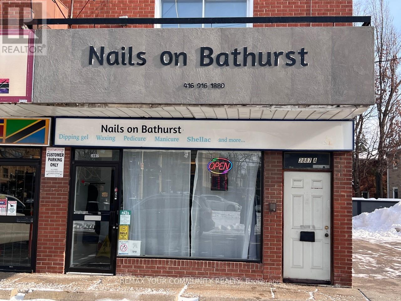 3887 Bathurst Street, Toronto, Ontario  M3H 5V1 - Photo 1 - C12778306