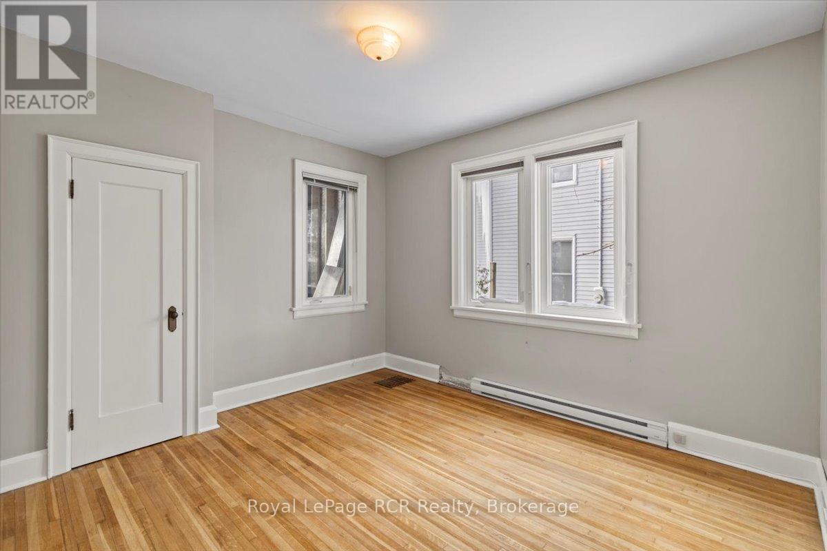 4 Cayley Street, Brockton, Ontario  N0G 2V0 - Photo 17 - X12777496