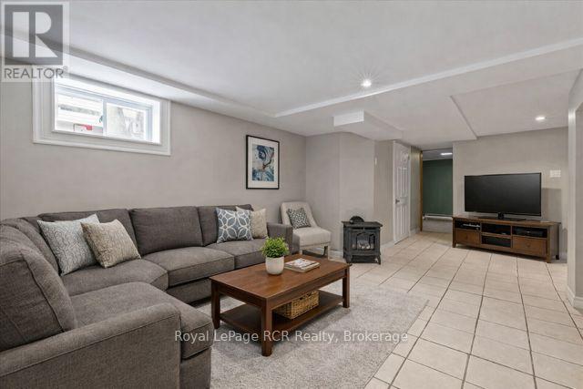 4 Cayley Street, Brockton, Ontario  N0G 2V0 - Photo 24 - X12777496