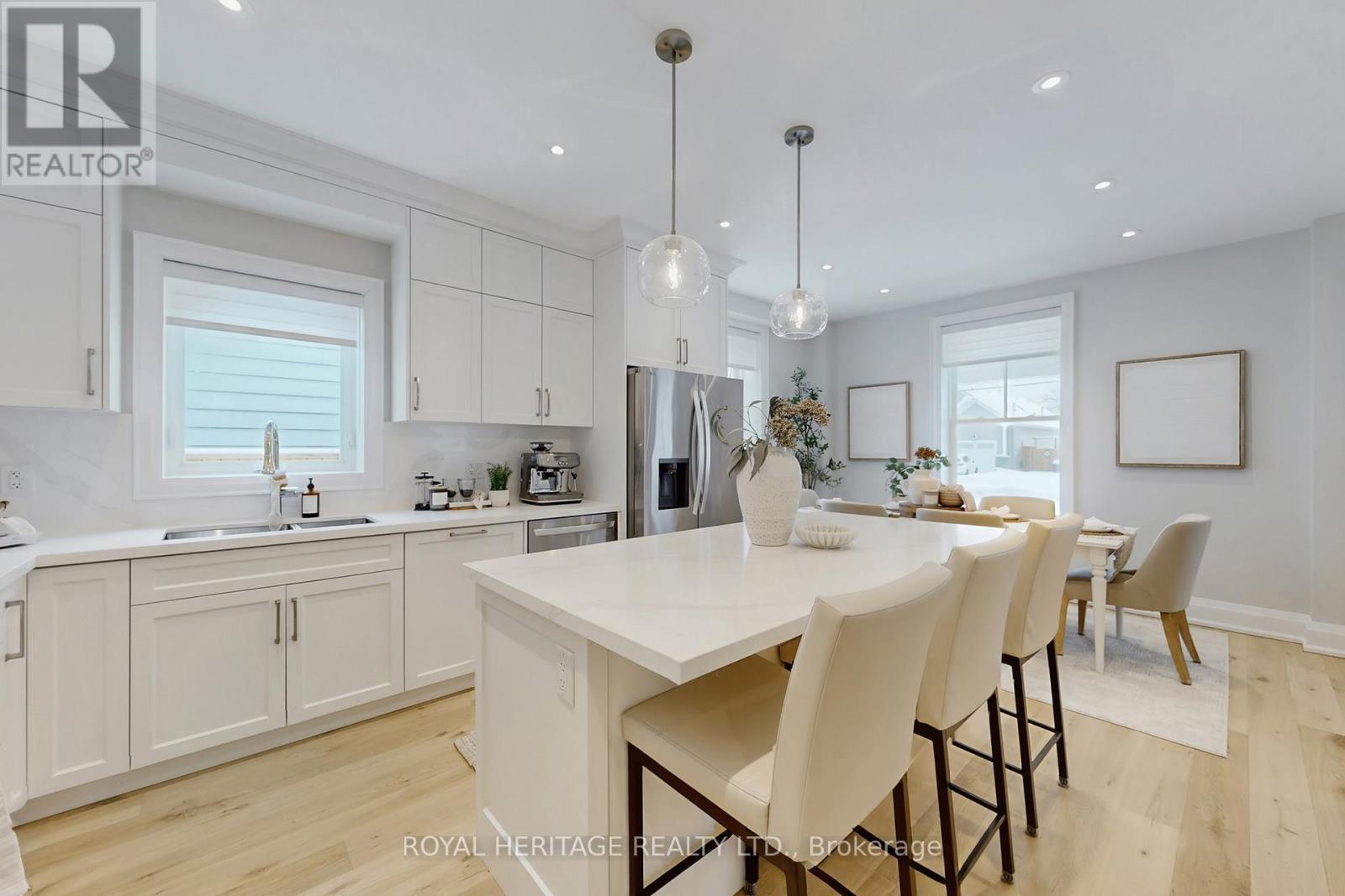 71 North Street, Georgina, Ontario  L0E 1R0 - Photo 10 - N12778242