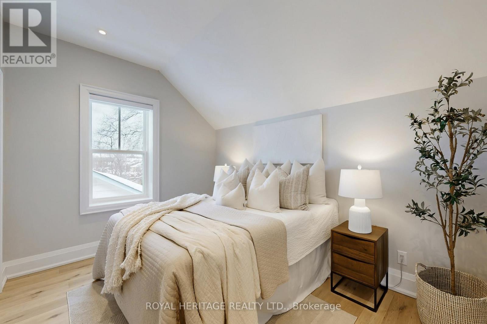 71 North Street, Georgina, Ontario  L0E 1R0 - Photo 25 - N12778242