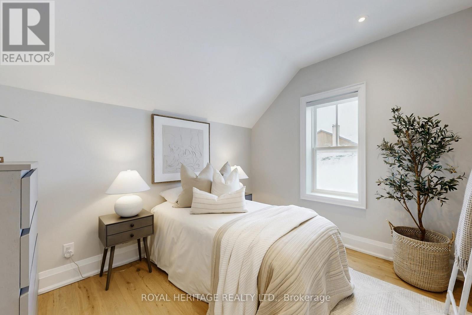 71 North Street, Georgina, Ontario  L0E 1R0 - Photo 27 - N12778242