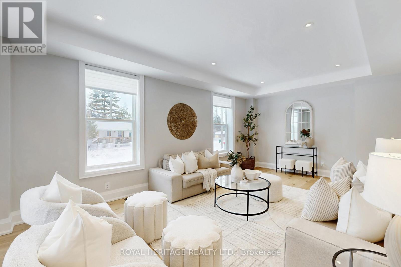 71 North Street, Georgina, Ontario  L0E 1R0 - Photo 7 - N12778242