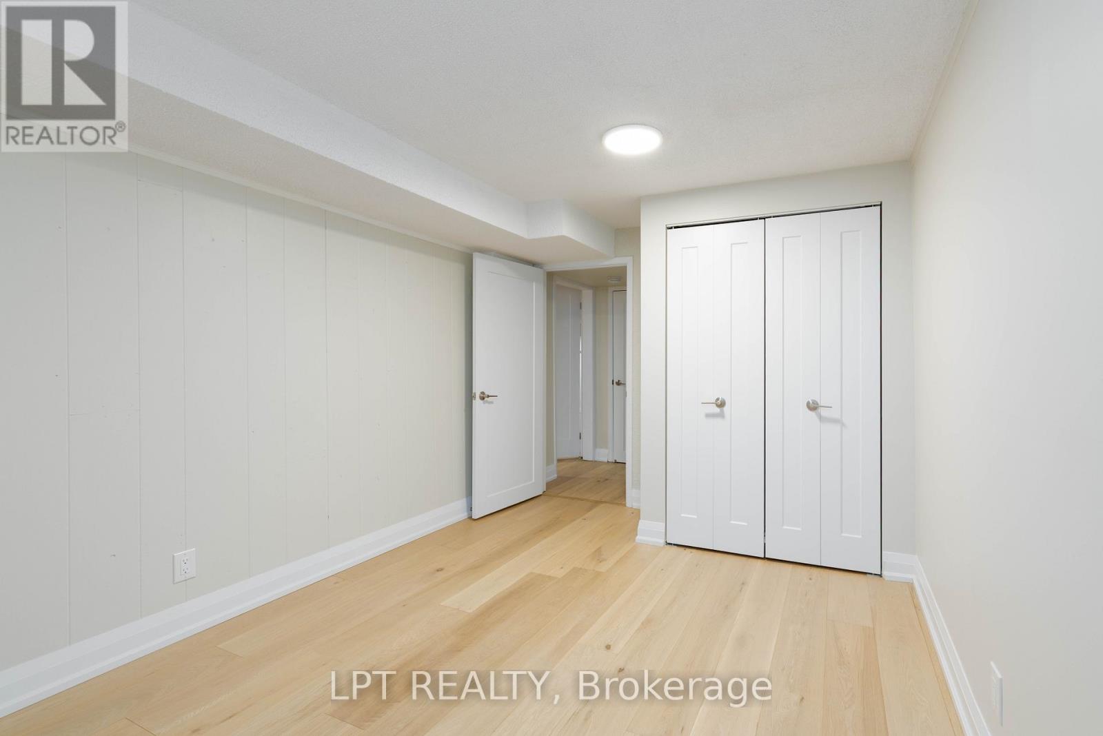 180 Mason Avenue, Bradford West Gwillimbury (Bradford), Ontario  L3Z 1B2 - Photo 27 - N12778260