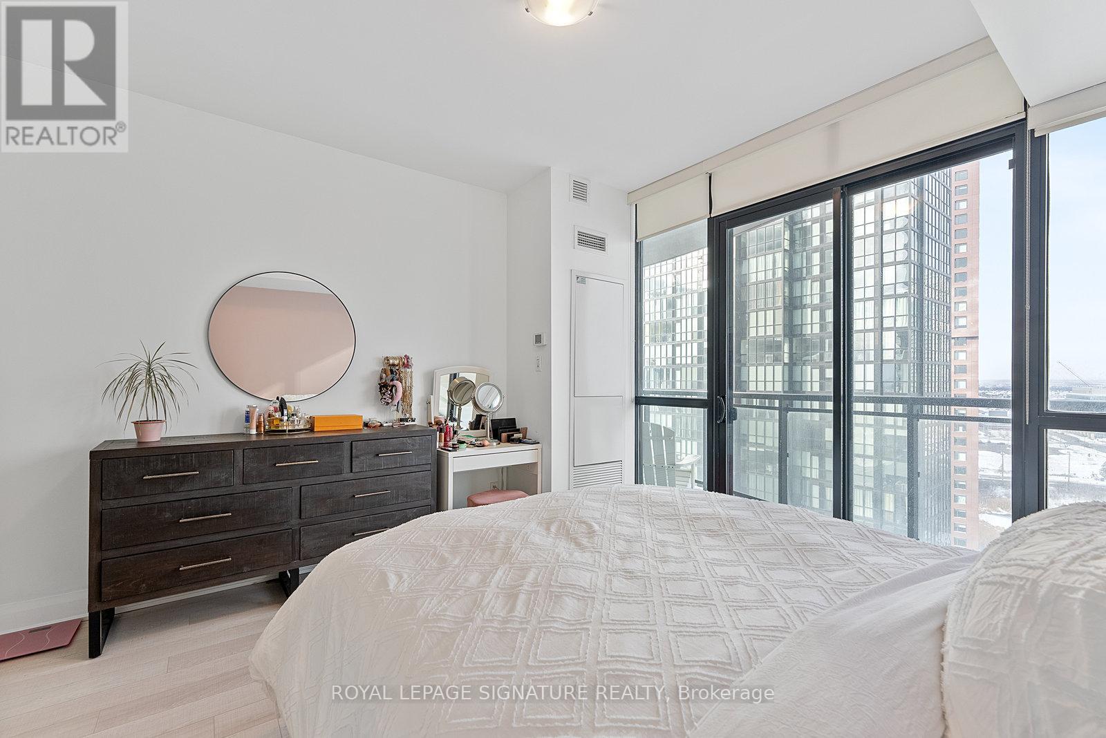 1607 - 2900 Highway 7, Vaughan, Ontario  L4K 0G3 - Photo 15 - N12778300