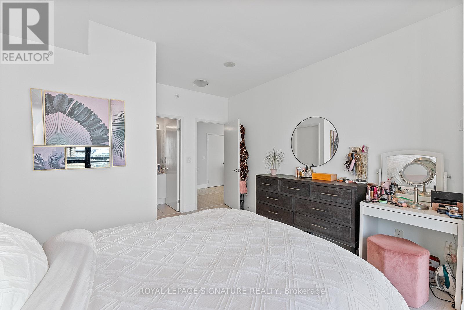 1607 - 2900 Highway 7, Vaughan, Ontario  L4K 0G3 - Photo 17 - N12778300