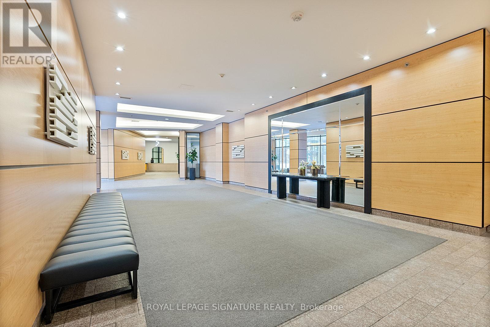 1607 - 2900 Highway 7, Vaughan, Ontario  L4K 0G3 - Photo 30 - N12778300