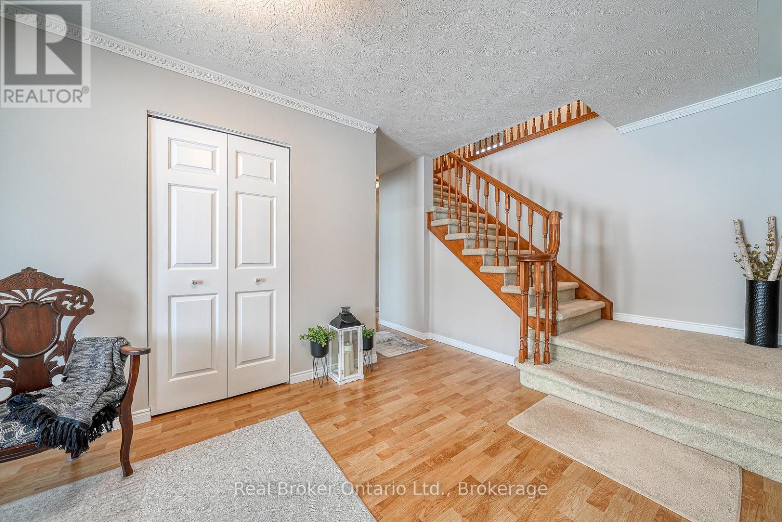 20 Wilkins Drive, South-West Oxford, Ontario  N4S 7V6 - Photo 6 - X12778246